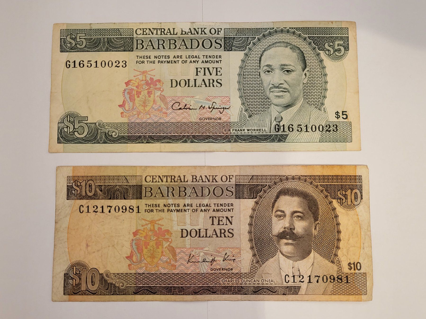 Banknoten: Banknoten aus Barbados – Gebraucht aus Pravidondaz von LVtik