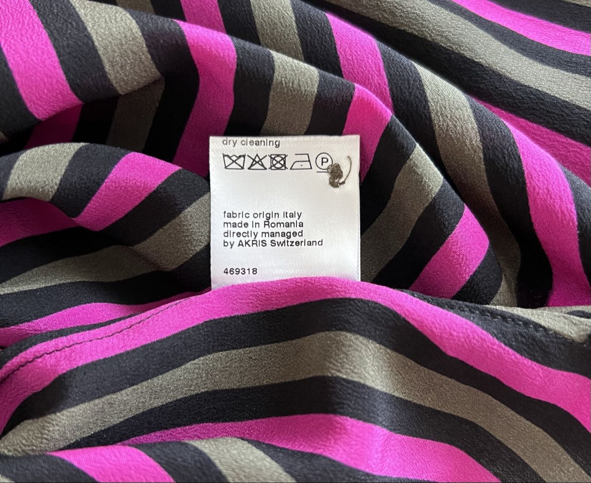Akris Camicette: Akris punto Bluse gestreift 100% Seide Grösse 38 – Nuovo (secondo la descrizione) da Uster venduto da Family_Boutique 5