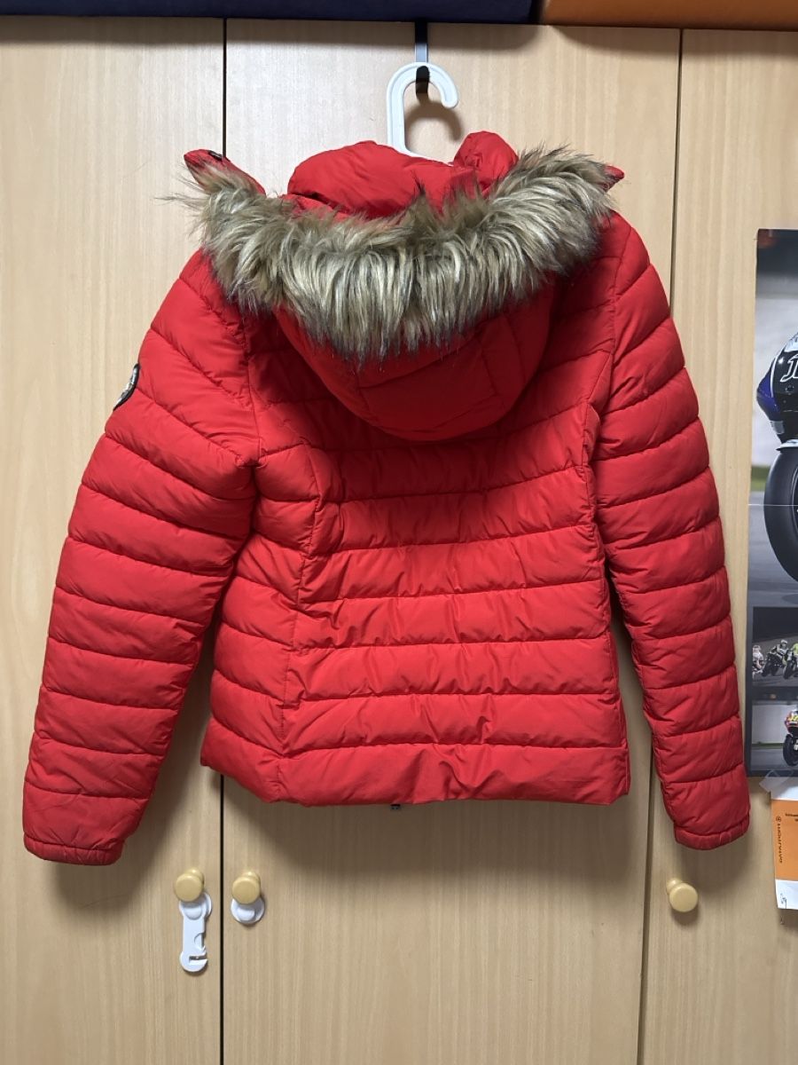 Superdry Giacche: Superdry Winterjacke, Rot, Grösse 40, neu! – Nuovo (secondo la descrizione) da Thun venduto da Vans_98 4
