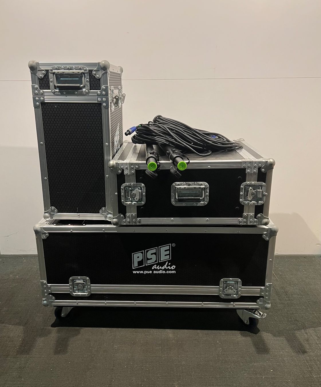 Konsolen: 001 PSE Audio-System komplett inkl. Case – Gebraucht aus Wangen an der Aare von TBYN 1