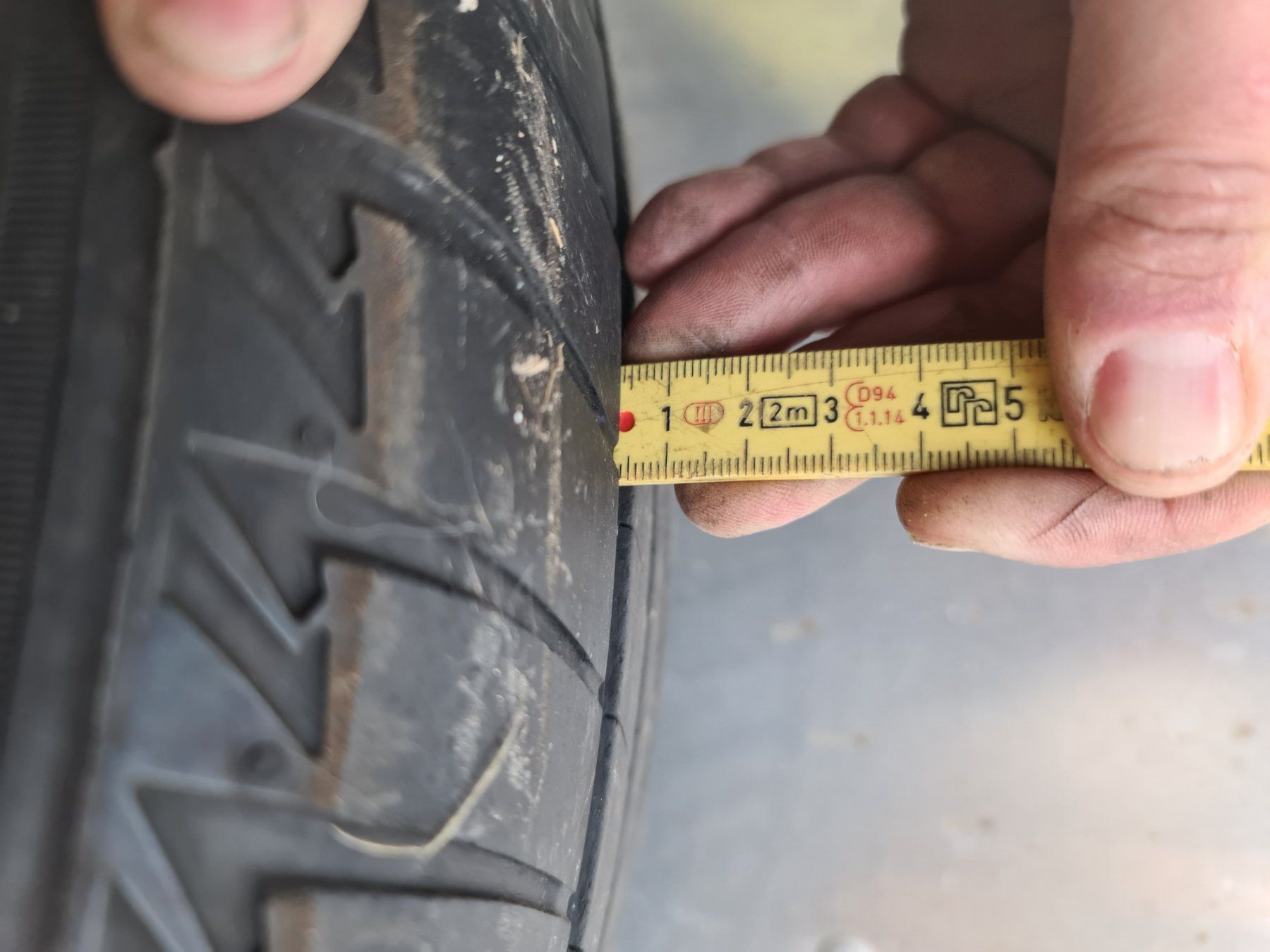 Pneumatici & Ruote complete: Bridgestone Sommerreifen 245/45R18 – Usato da Niederlenz venduto da DaveDasWahnsinn 2