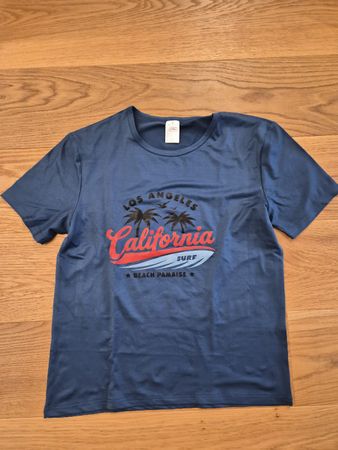 Cooles T-Shirt für den Sommer, Grösse S, Top Zustand