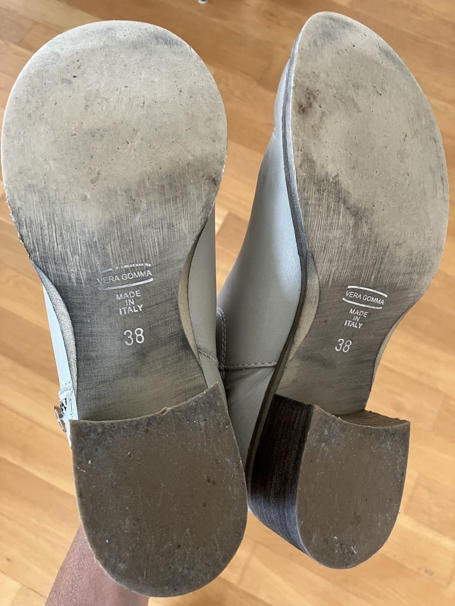 Scarpe da donna: Stiefeletten in hellgrau, Grösse 38 – Usato da Jona venduto da Ilese 3