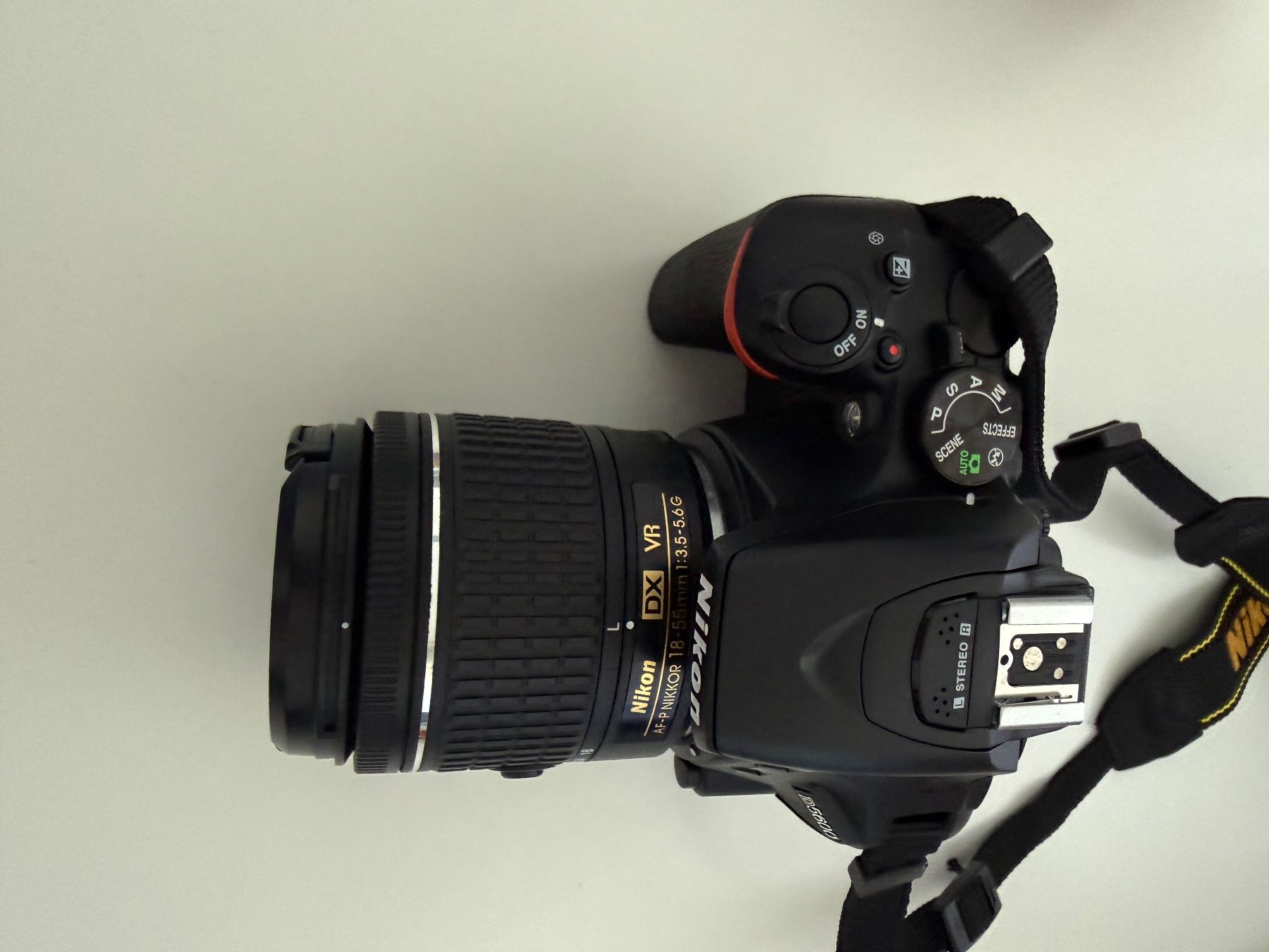 Nikon Fotocamera: Nikon D5600 mit 2 Objektiven und Tasche – Usato da Ebikon venduto da Pyrgus 1