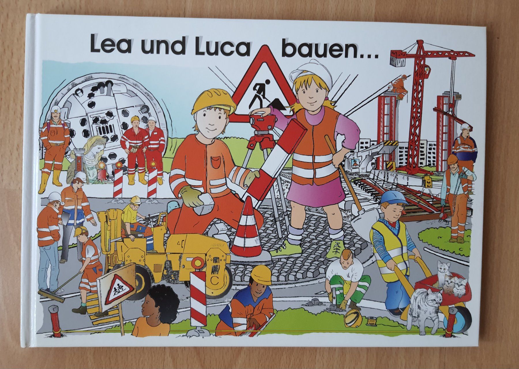 Libri: Kinderbuch Lea und Luca bauen – Usato da Seon venduto da Brasilfan
