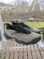 Vintage Oakley Flesh Slip-On Shoes Y2K Retro Gorpcore Suede