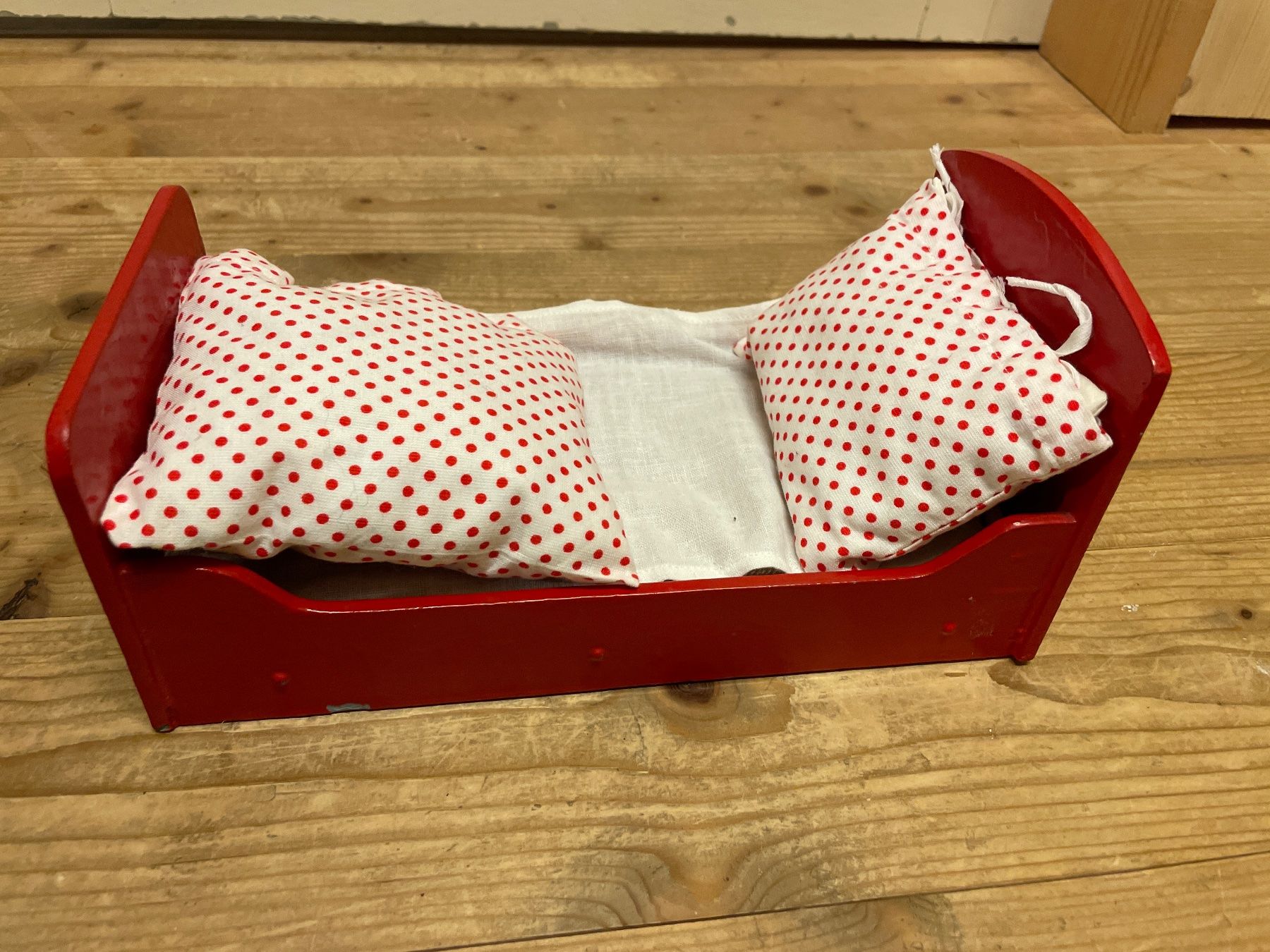 Bambole: Vintage SCHILDKRÖT Puppe mit Bettchen – Usato da Frasnacht venduto da GracyStore 5