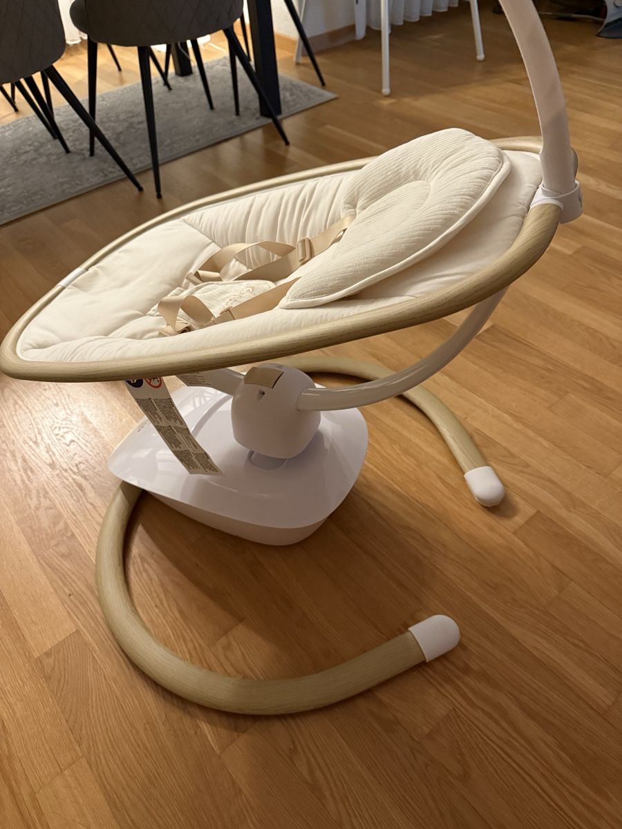 Babymoov Sdraiette & Sdraiette a dondolo: Elektronischer Babyschaukel/Wippe, toller Zustand – Usato da Neuhausen venduto da humacagman 2