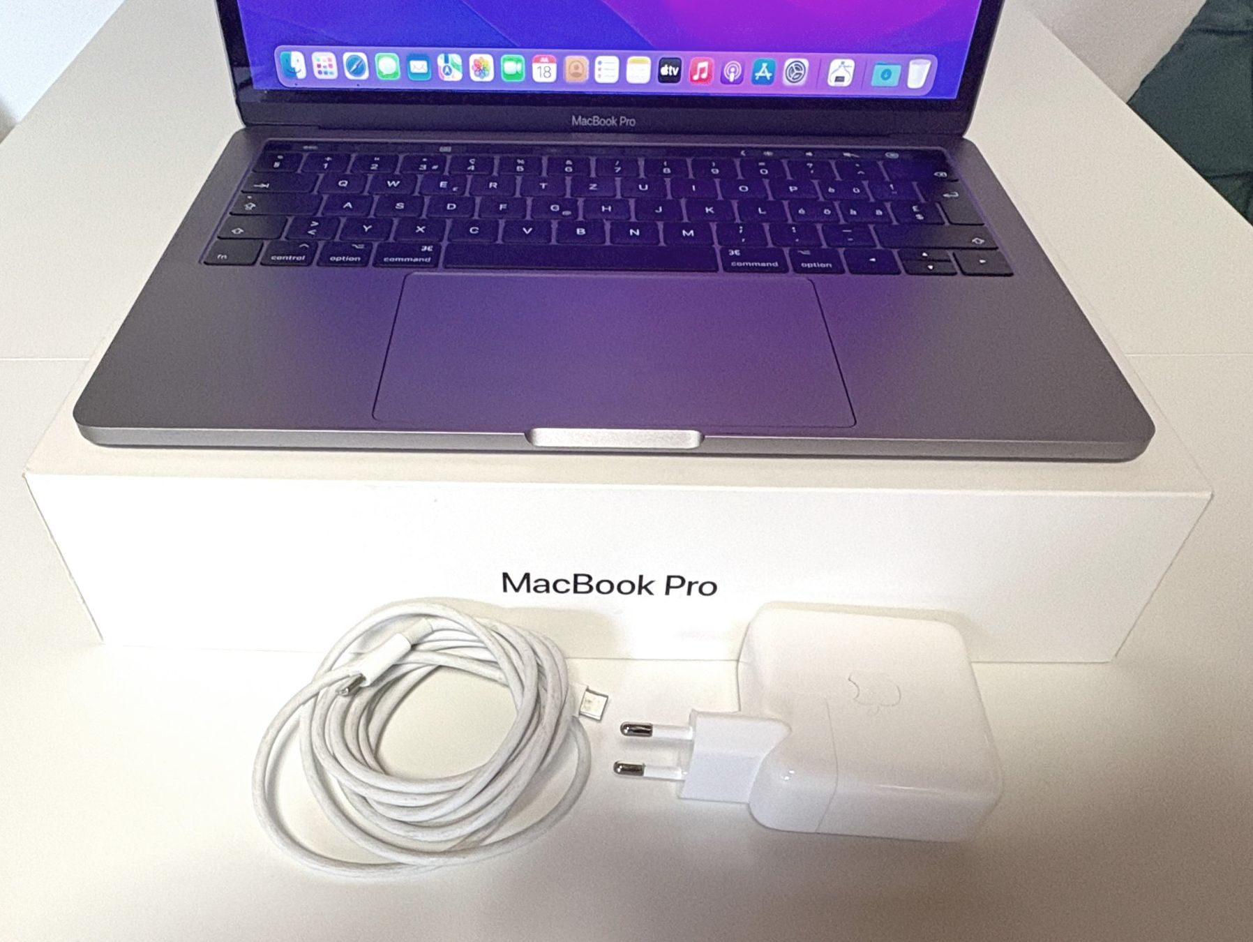 Apple Notebook: MacBook Pro 13 Zoll 2016 – Usato da Othmarsingen venduto da discotoy 1