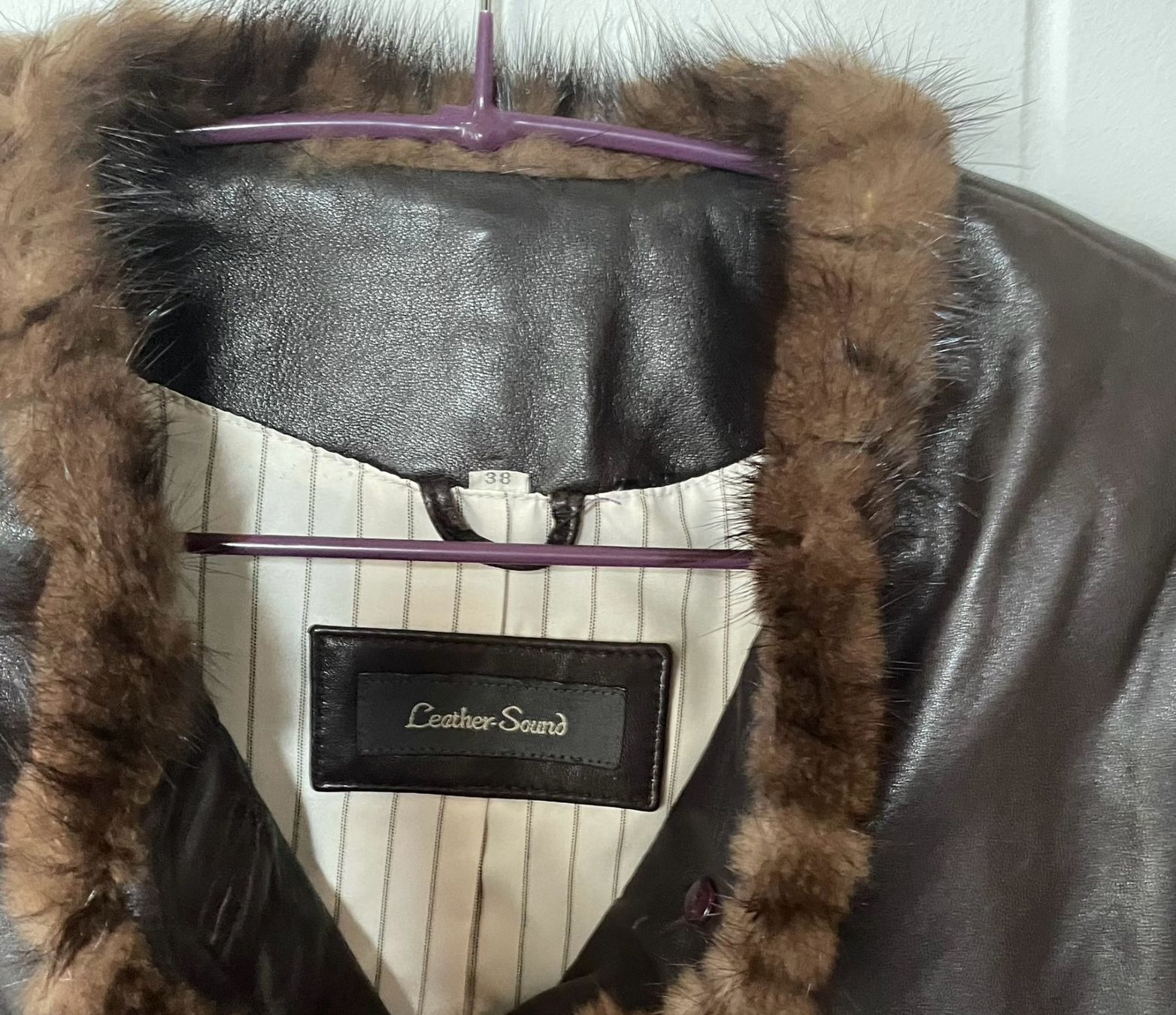Giacche: Dunkelbraune Lederjacke – Usato da Etoy venduto da Diadefin 2