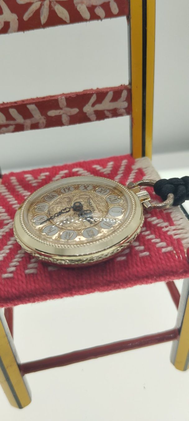 Orologi: Pendentif montre vintage – Usato da La Chaux-de-Fonds venduto da jac_9llg 4