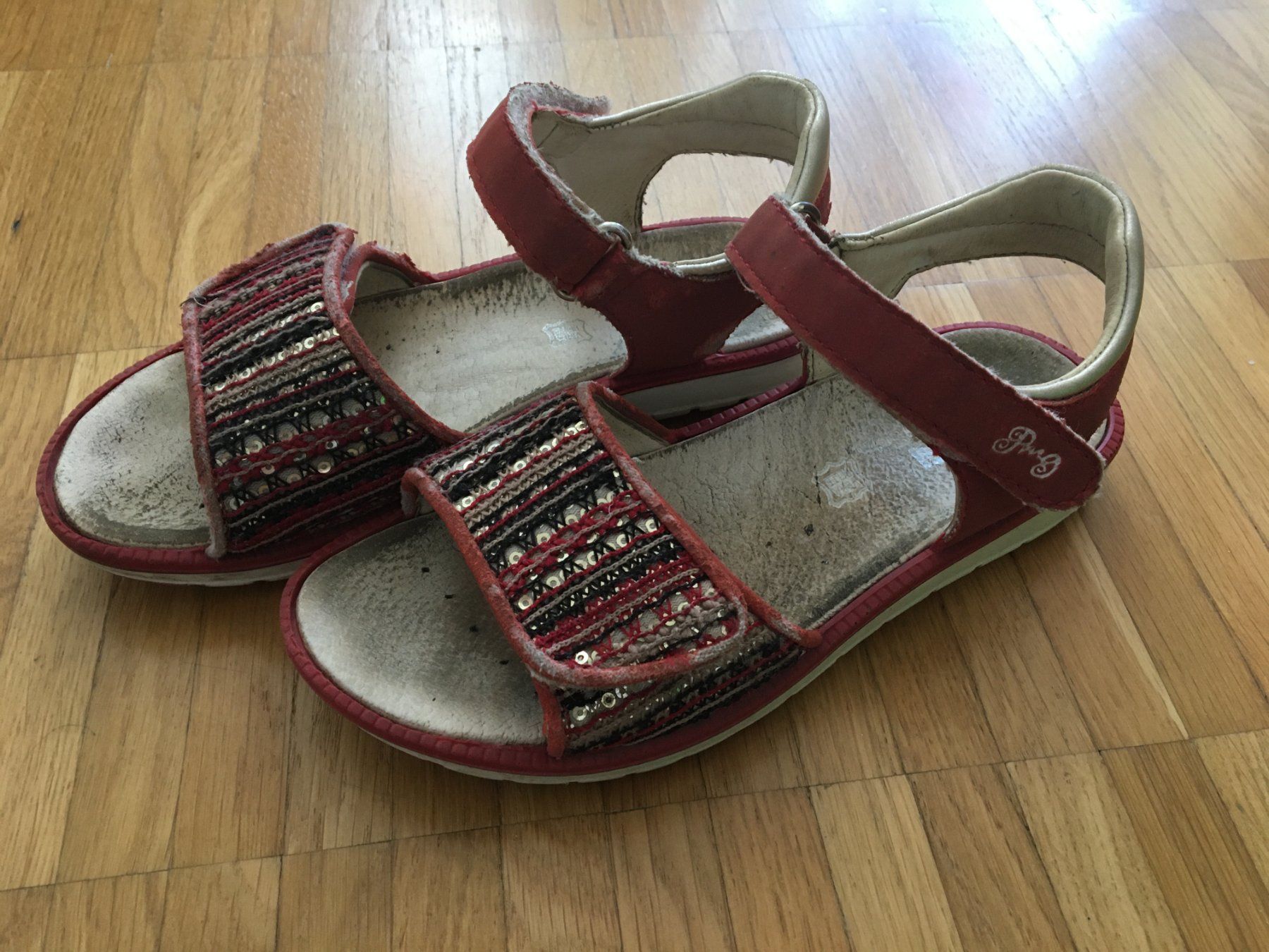 Primigi Schuhe für Mädchen: Primigi Mädchen Riemensandalette - Gr. 33 – Gebraucht aus Basel von Nofretete39 1