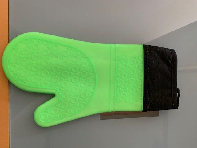 Handschuhe & Handstulpen: Grill Handschuhe – Gebraucht aus Glattbrugg von isidor23 2