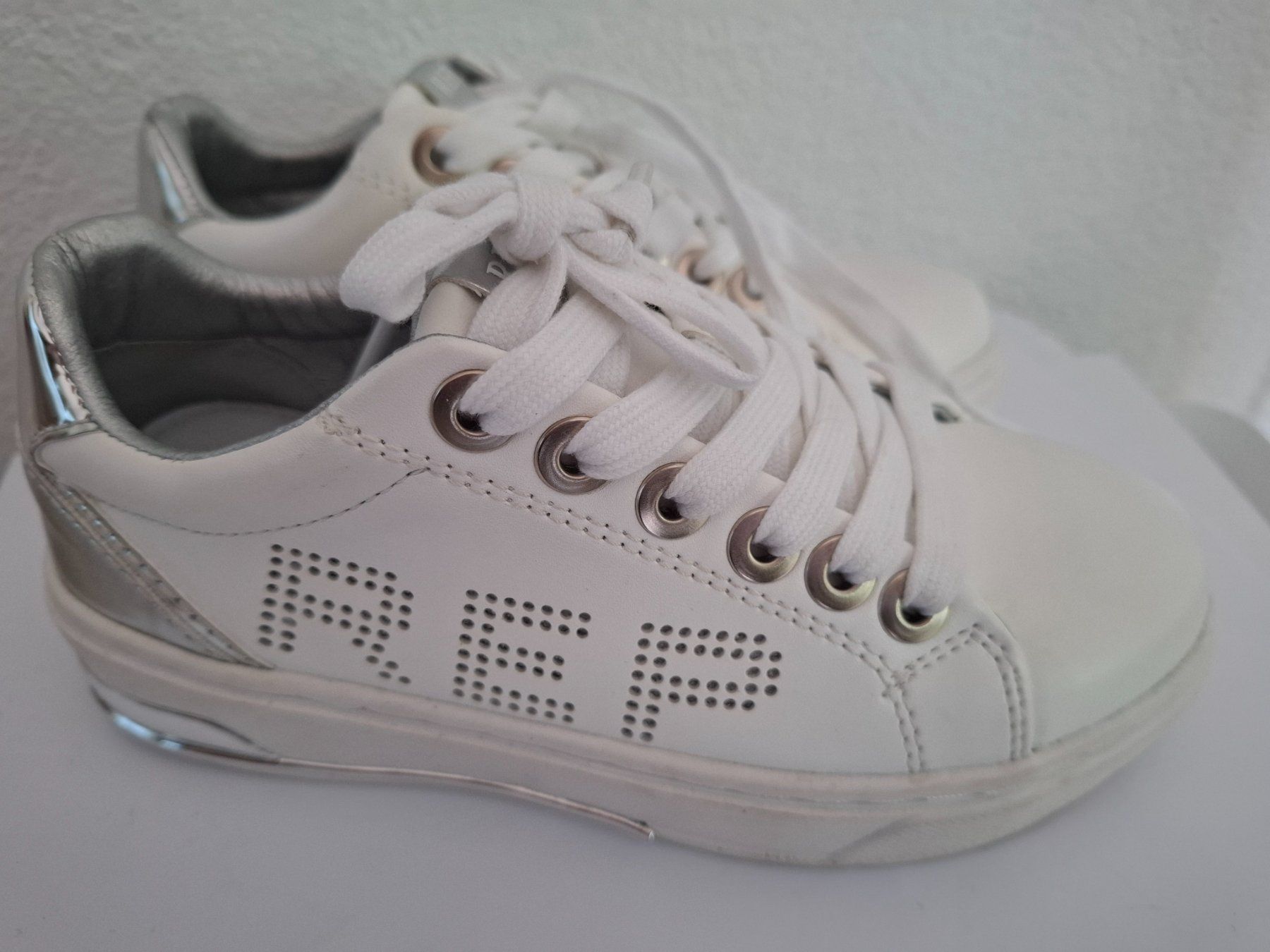 Replay Scarpe per ragazze: Replay, Sneaker, weiß, Gr. 31, neu – Nuovo (secondo la descrizione) da Dornach venduto da shoe-lina