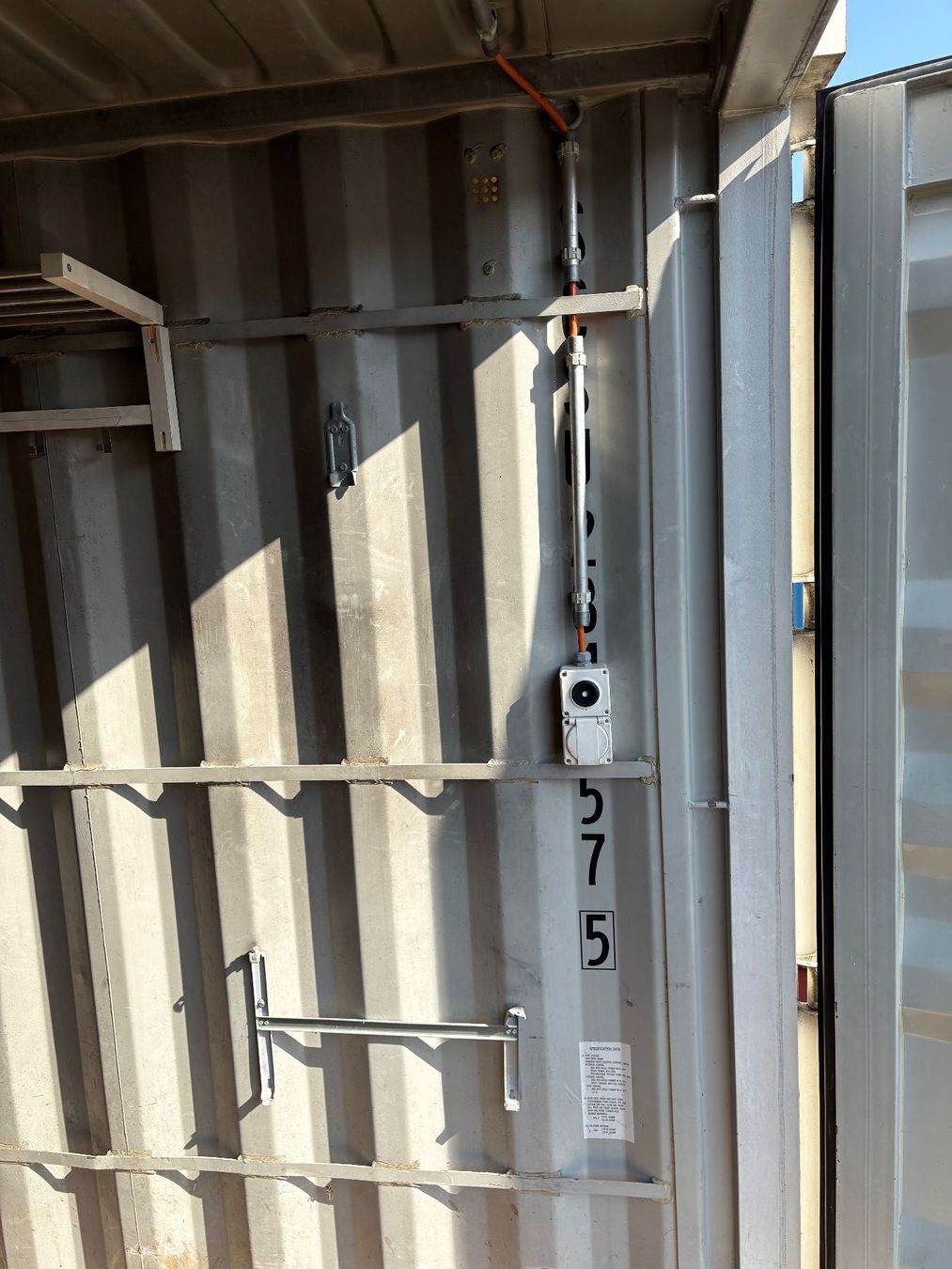 Sonstiges für Büro & Gewerbe: 20 Fuss Container – Gebraucht aus Beromünster von petebi 5