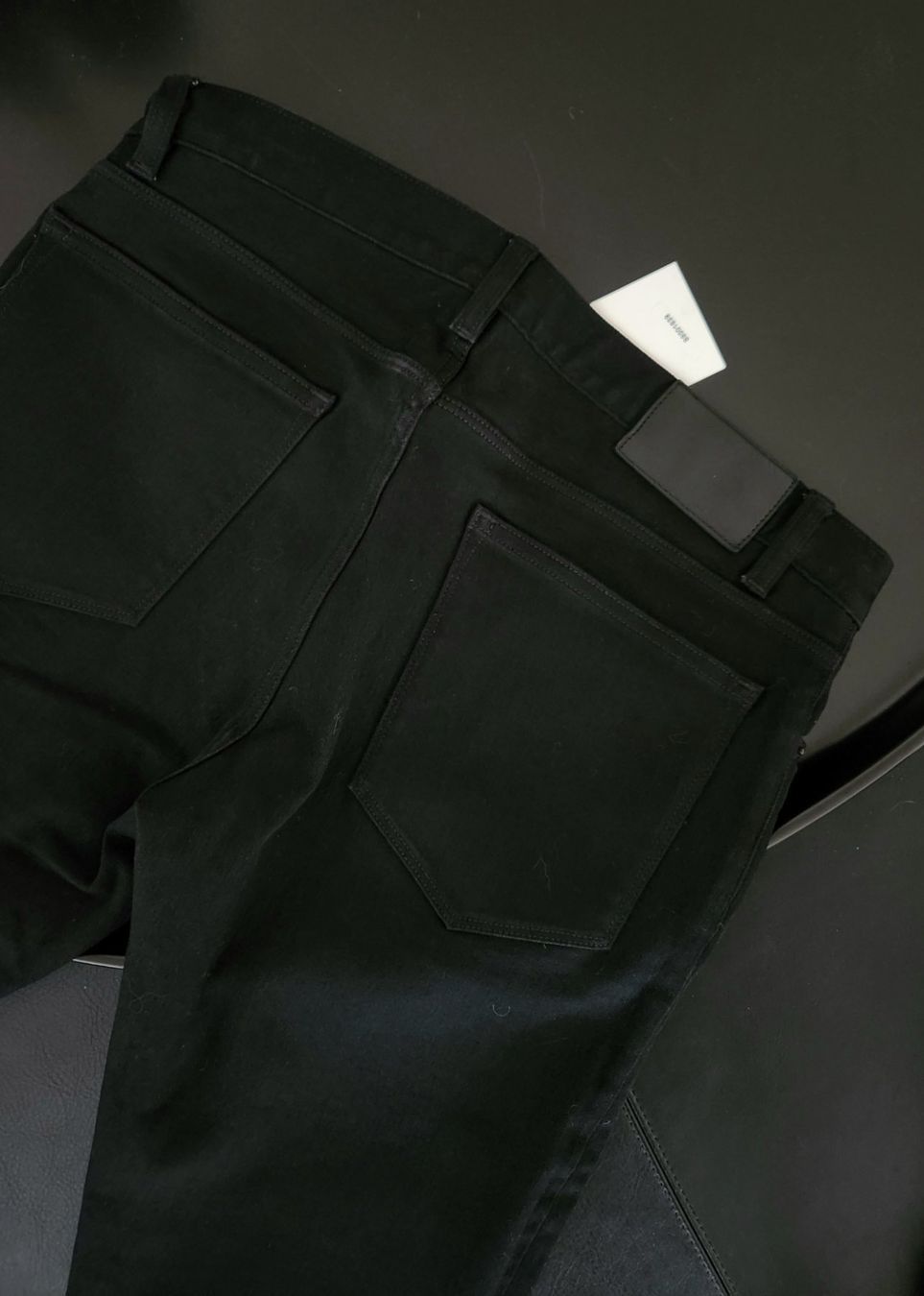 Jeans: Theory, Jeans, Schwarz, Gr.31 – Usato da Luzern venduto da Bon_Voyage 1