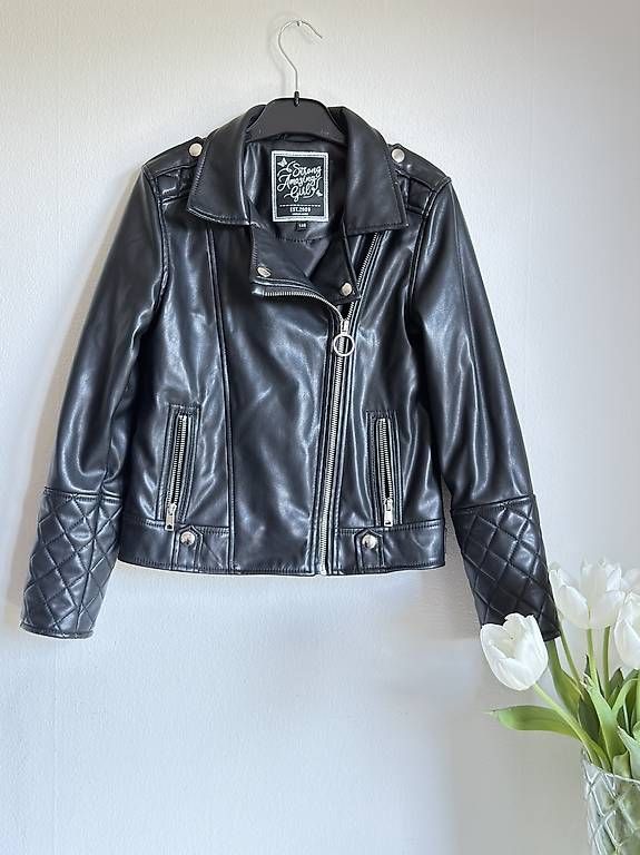 C&A Giacche & Cappotti: Kunstlederjacke C&A 140 cm – Usato da Binningen venduto da rit_7nbr 3