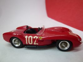 Ferrari 250TR - rot 102 = selten - von progetto