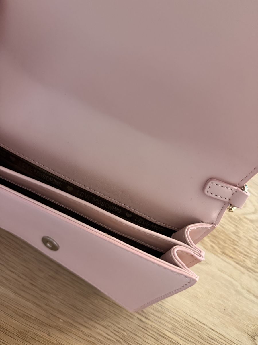Moschino Taschen für Damen: LOVE MOSCHINO Tasche rosa mit Herzchen – Neu (gemäss Beschreibung) aus Bern von Natacha1997 2