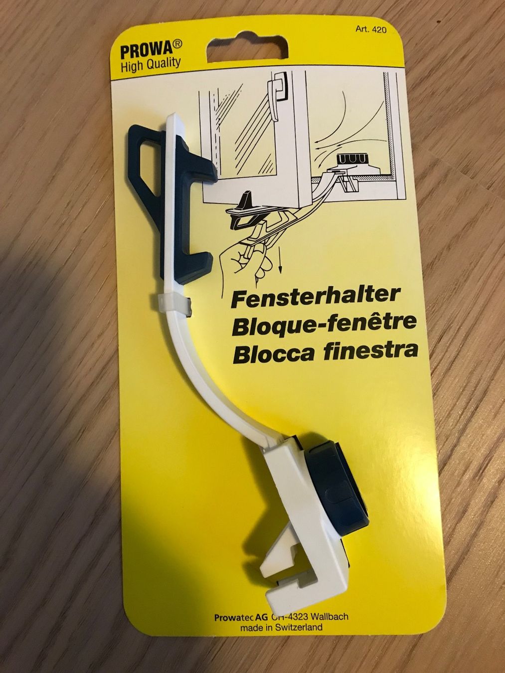 Wandhalterungen: Fensterhalter – Neu und originalverpackt aus Grüt (Gossau ZH) von BOOOTSY