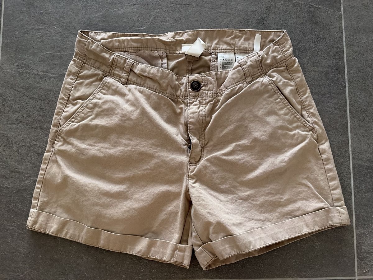 H&M Pantalons: Shorts – D'occasion à Fraubrunnen par amm_7kp6