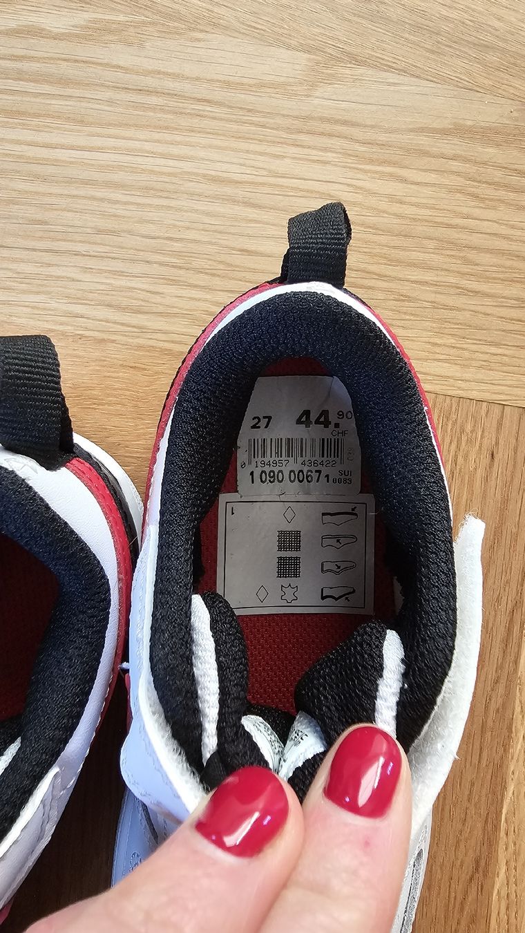 Nike Scarpe per ragazzi: Nike Sneakers Grösse 27 NEU – Nuovo (secondo la descrizione) da Hünenberg venduto da mar_vqb7 2