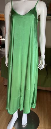 Sommerkleid, grüne Viskose Gr 40-42