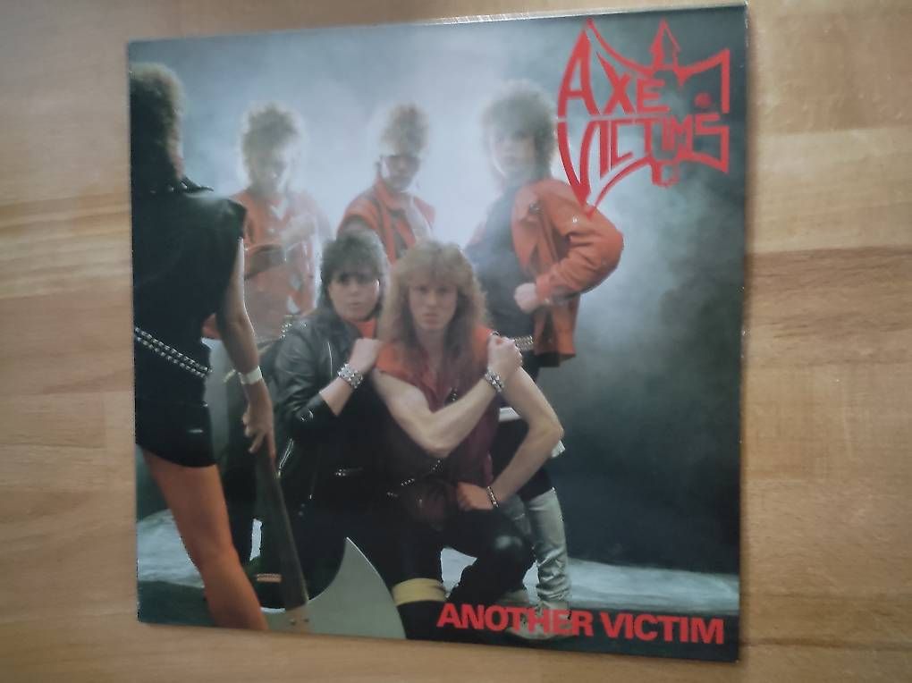Dischi in vinile: LP Vinyl, AXE VICTIMS, Another victim – Usato da Zielebach venduto da Teneristi