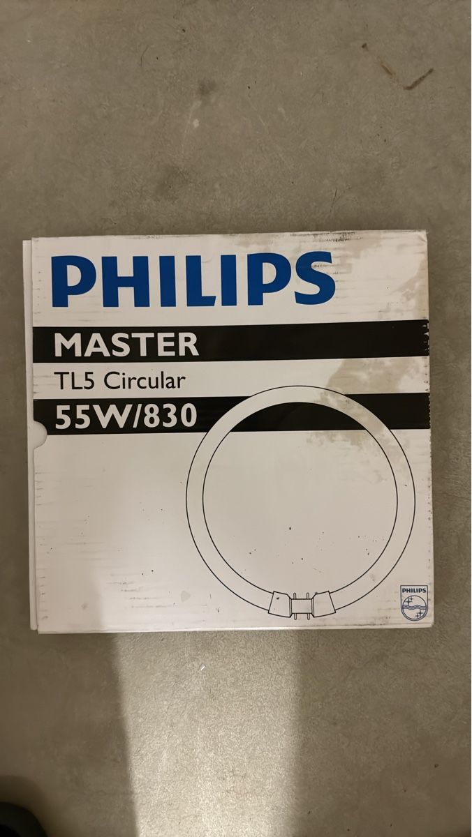 Philips Lampade: Lampe circulaire Philips Master TL5 Circular 55W/830 – Nuovo (secondo la descrizione) da Vaux-sur-Morges venduto da GothamCity