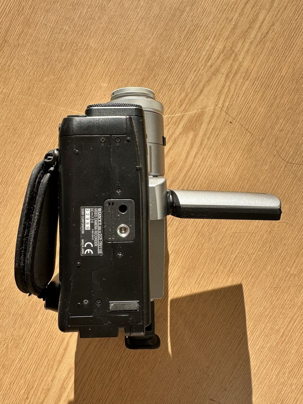 Sony Camcorder: Sony DCR-TRV110E Digital8 Camcorder – Gebraucht aus Zürich von akb_6c5b 4