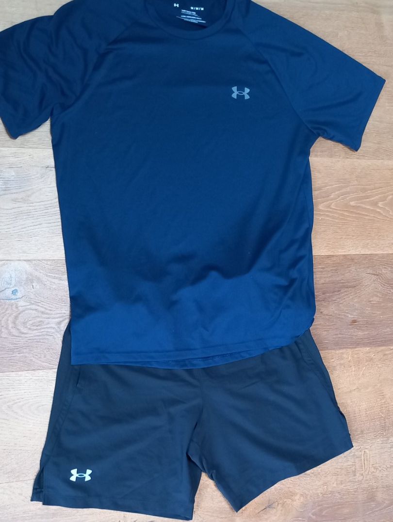 Nike Lotti di vestiti: Sportkleider Paket – Usato da Gais venduto da LeonieM01 4