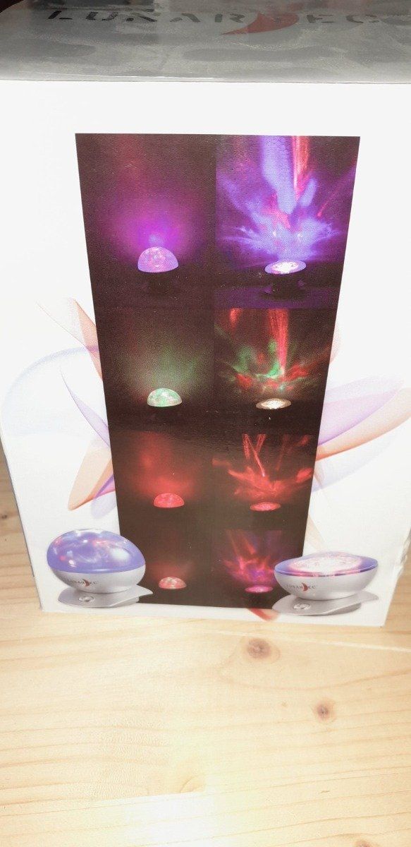 Lampade: Tisch-Lampe Laser kugel mit versch. Farben – Usato da Gansingen venduto da Lisa-Jane 5