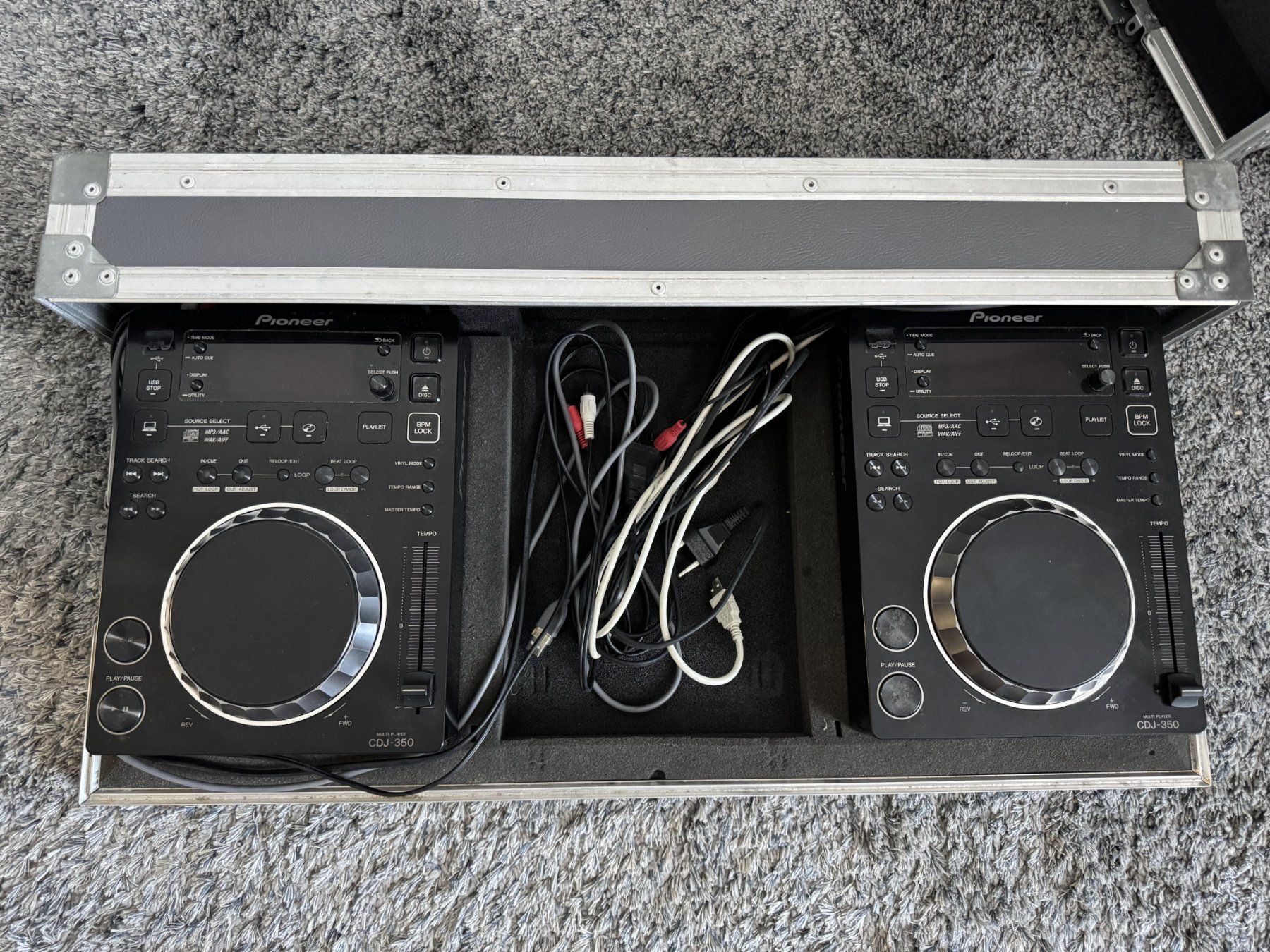 Pioneer Sistemi audio & multimediali: 2 Pioneer CDJ-350 + flightcase et câbles – Usato da Gilly venduto da OGudet