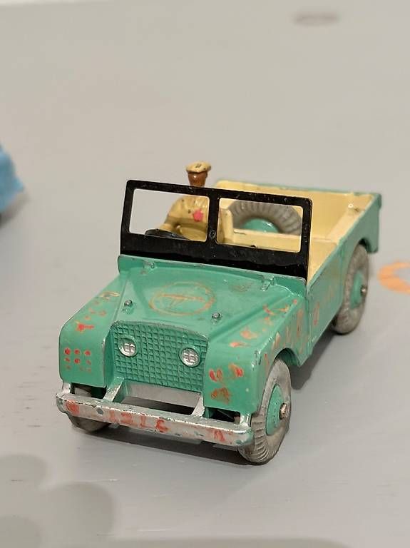 Dinky Toys Modellautos: Quatre Dinky Toys – Gebraucht aus Thônex von Fred_1973 2