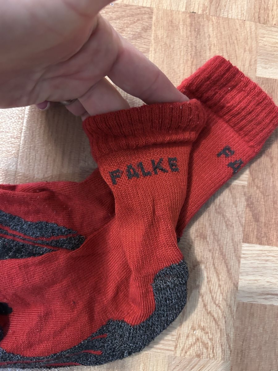 Falke Calze per bambini: Falke Wandersocke 27-30 – Usato da Jona venduto da Tidy76 1