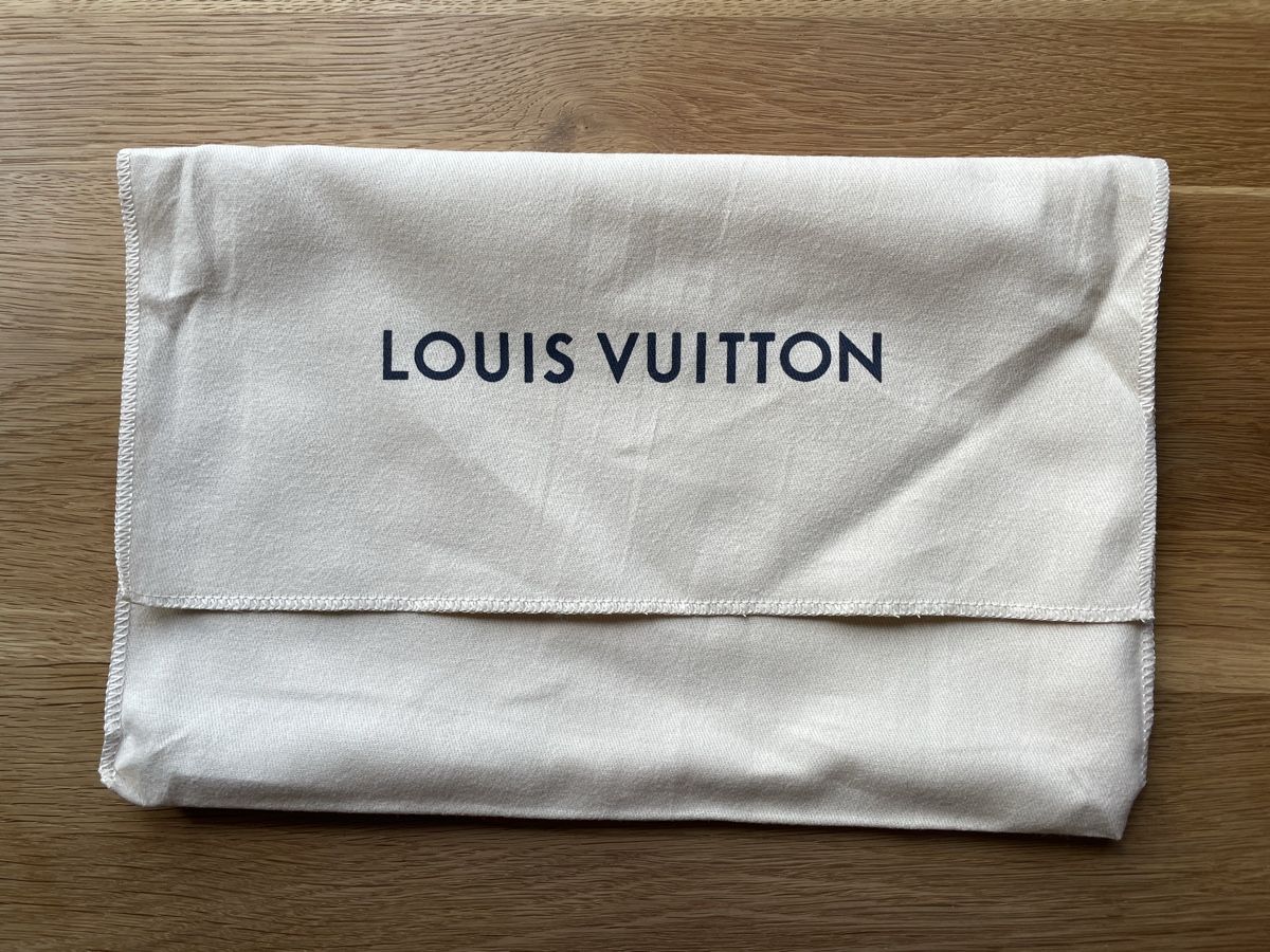 Louis Vuitton Altro per la casa: Louis Vuitton Schachtel / Box mit Staubbeutel – Usato da Genève venduto da GMa1234 9