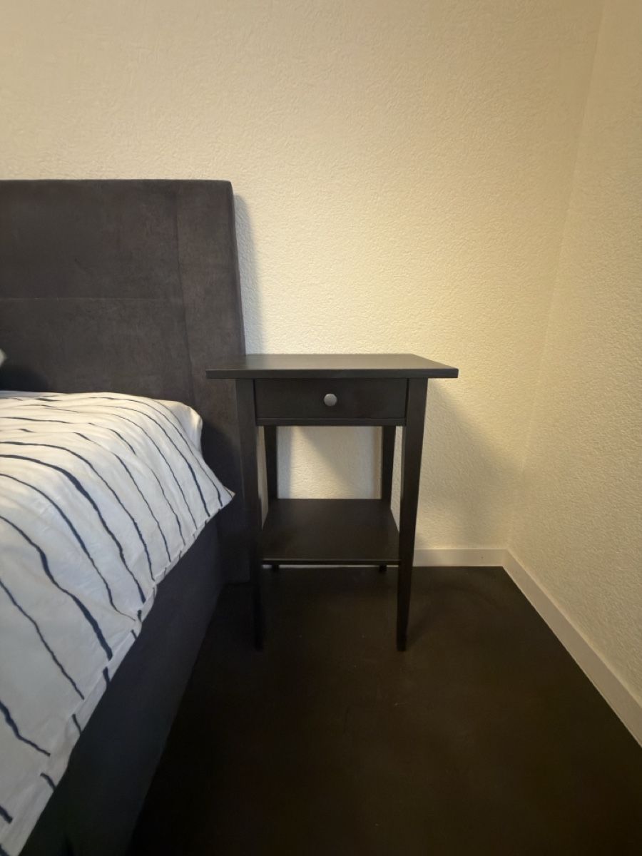 Ikea Comodini: 2 Nachttische zu verkaufen. – Usato da Uster venduto da jejis