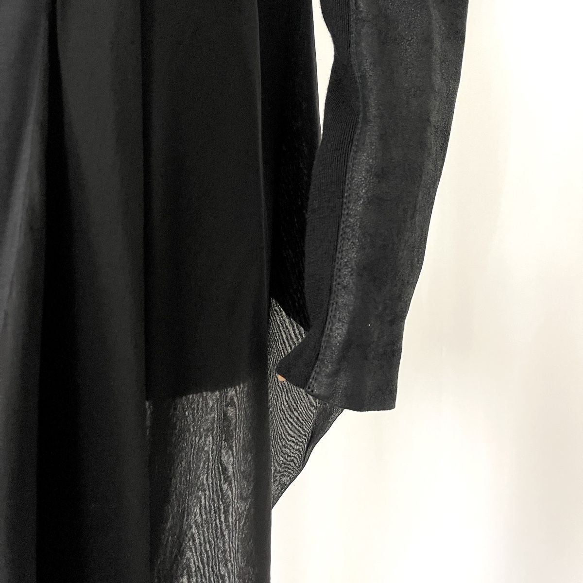 Rick Owens Giacche: RICK OWENS Leather and Silk Cardigan – Nuovo (secondo la descrizione) da Emmen venduto da Avviivva_Com2023 2