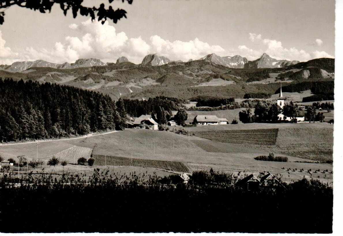 Cartoline postali: Wahlernkirche mit Gantrischkette – Usato da Wolhusen venduto da Curver9