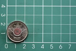 währung canada remember souvenir  25 cents 2004