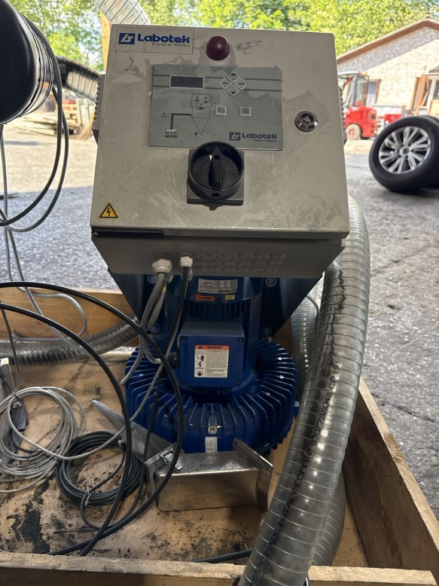 Tutte le macchine: Labotek power in plastics  – Usato da Düdingen venduto da dan_k78h 5