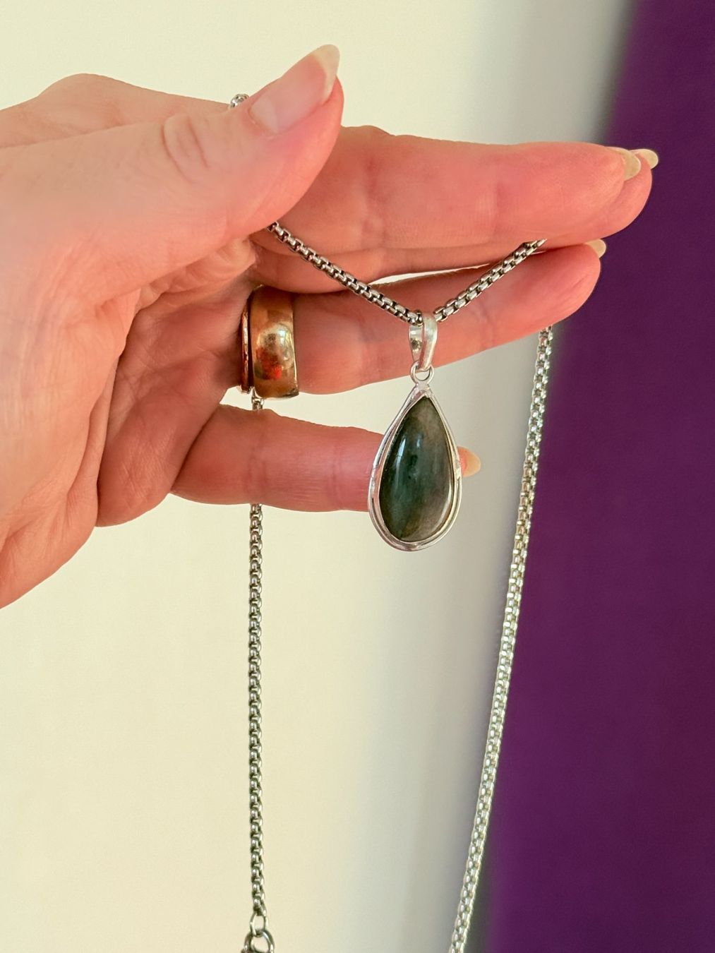 Catenine: Collier avec pendentif en labradorite naturelle – Nuovo e nell'imballaggio originale da Genève venduto da AGBERG 9