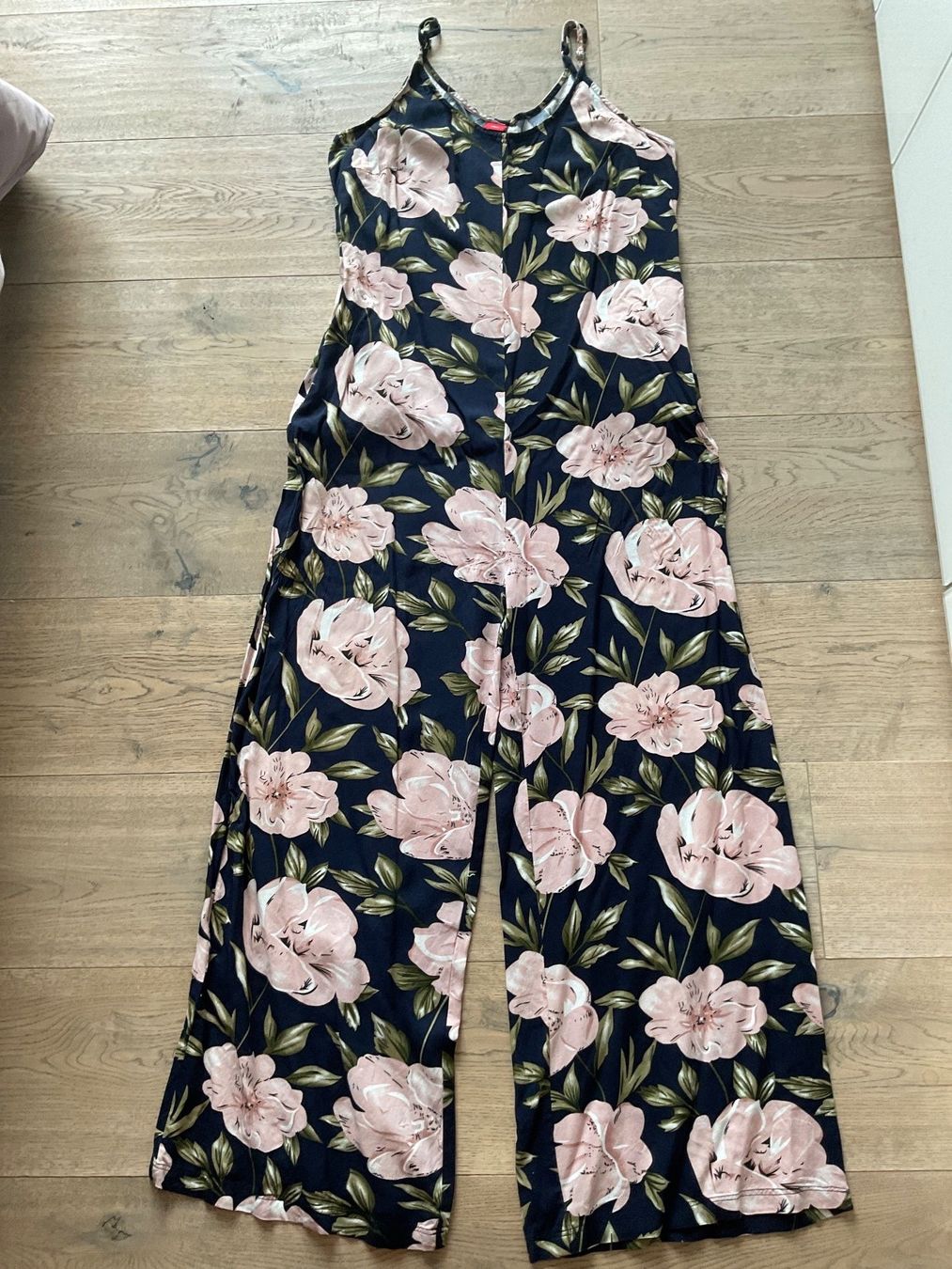 Tute: Jumpsuit s.Oliver – Nuovo (secondo la descrizione) da Figino venduto da Stefano03