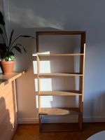 Belle bibliothèque / étagère en bois