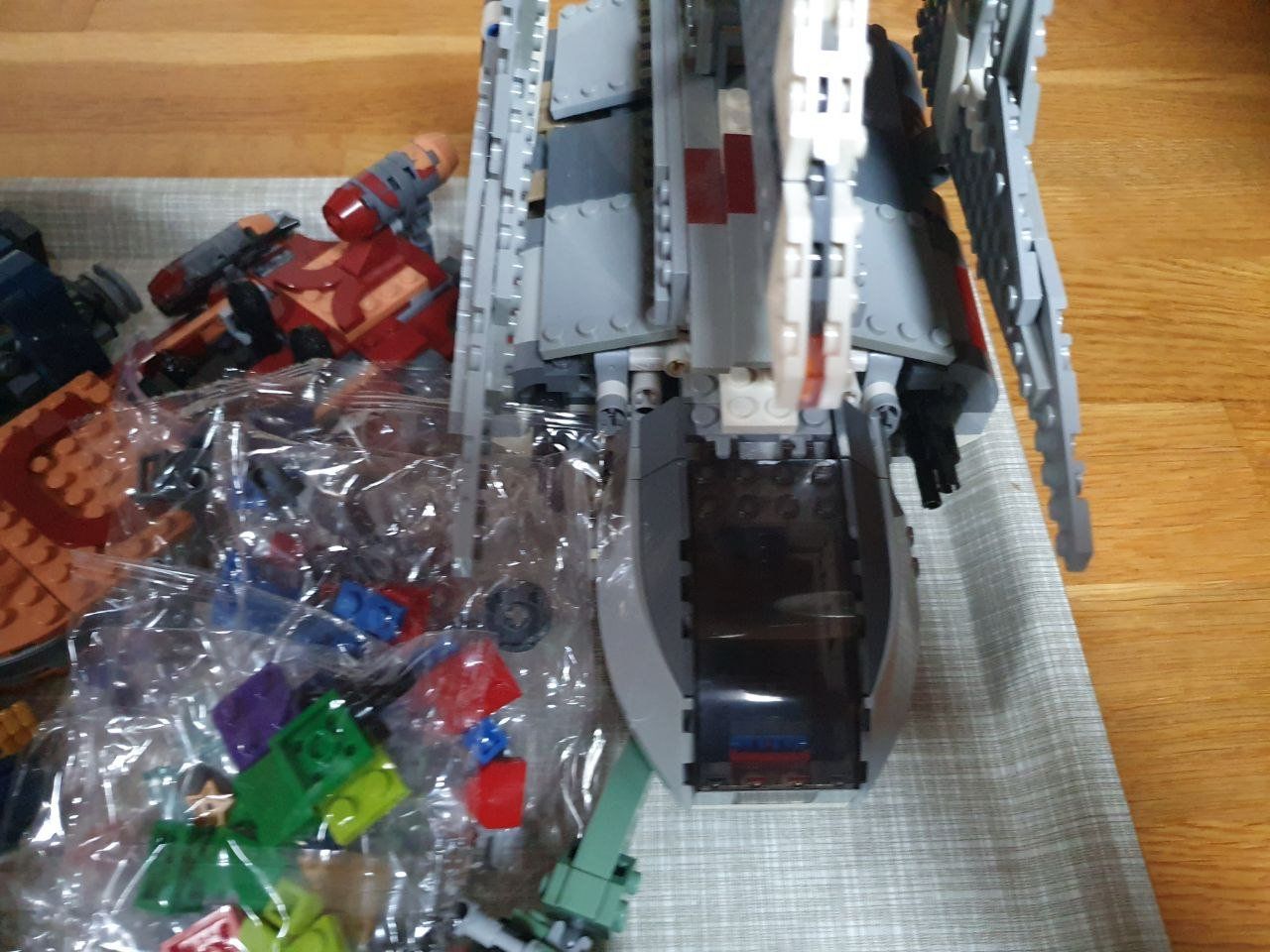 Lego Kit di costruzioni: Lot Lego Star Wars et Marvel – Usato da Bernex venduto da Mardone 1