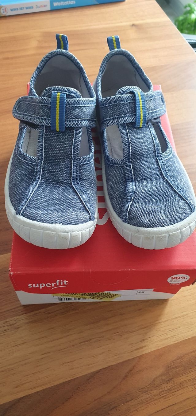 Superfit Scarpe da uomo: Superfit Hausschuhe Gr. 28 – Usato da Reigoldswil venduto da sunneschien09