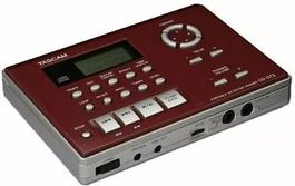Tascam CD-GT2, Portabler CD-Gitarrentrainer