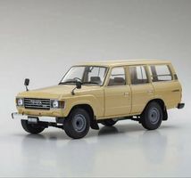 Toyota Land Cruiser J6 1981-1990 RHD beige   1:18 von Kyosho