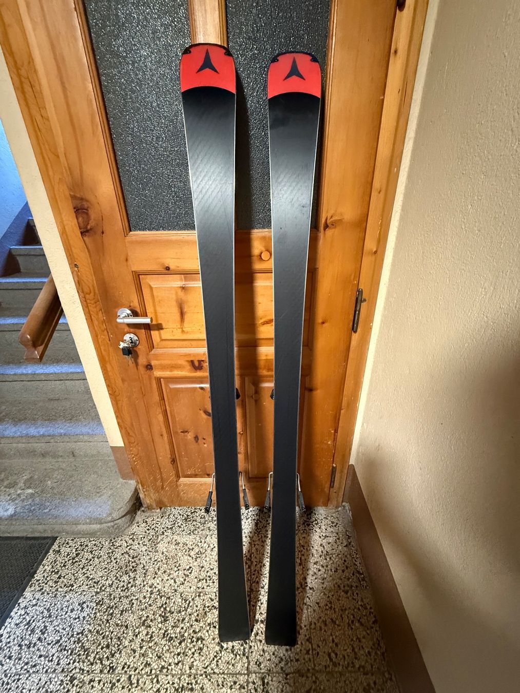 Atomic Skis: Atomic Redster S9 1.65 – Gebraucht aus Zermatt von Smiumiuwu 2