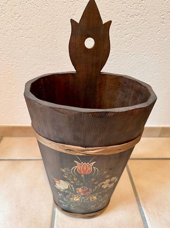 Articoli in legno: Bauernmalerei – Usato da Sissach venduto da rol_w8lr 1